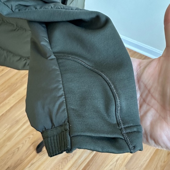 Lululemon athletica Down For It All Jacket Dark Olive Size 6 | Running Primaloft - Picture 14 of 17